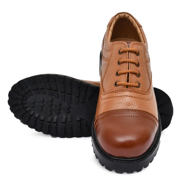 Best Formal Leather Shoes for Men – Premium Style by Pillaa