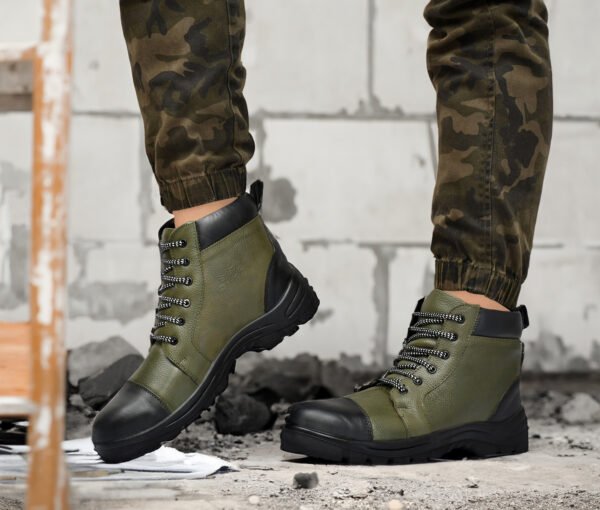 Safety Boots for Men – Tough & Protective Footwear by Pillaa