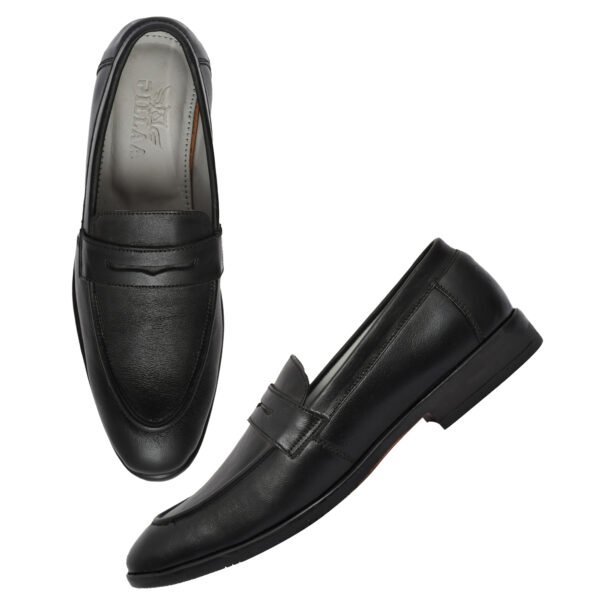 Men’s Black Loafers – Classic Slip-On Shoes for Everyday Style | Pillaa